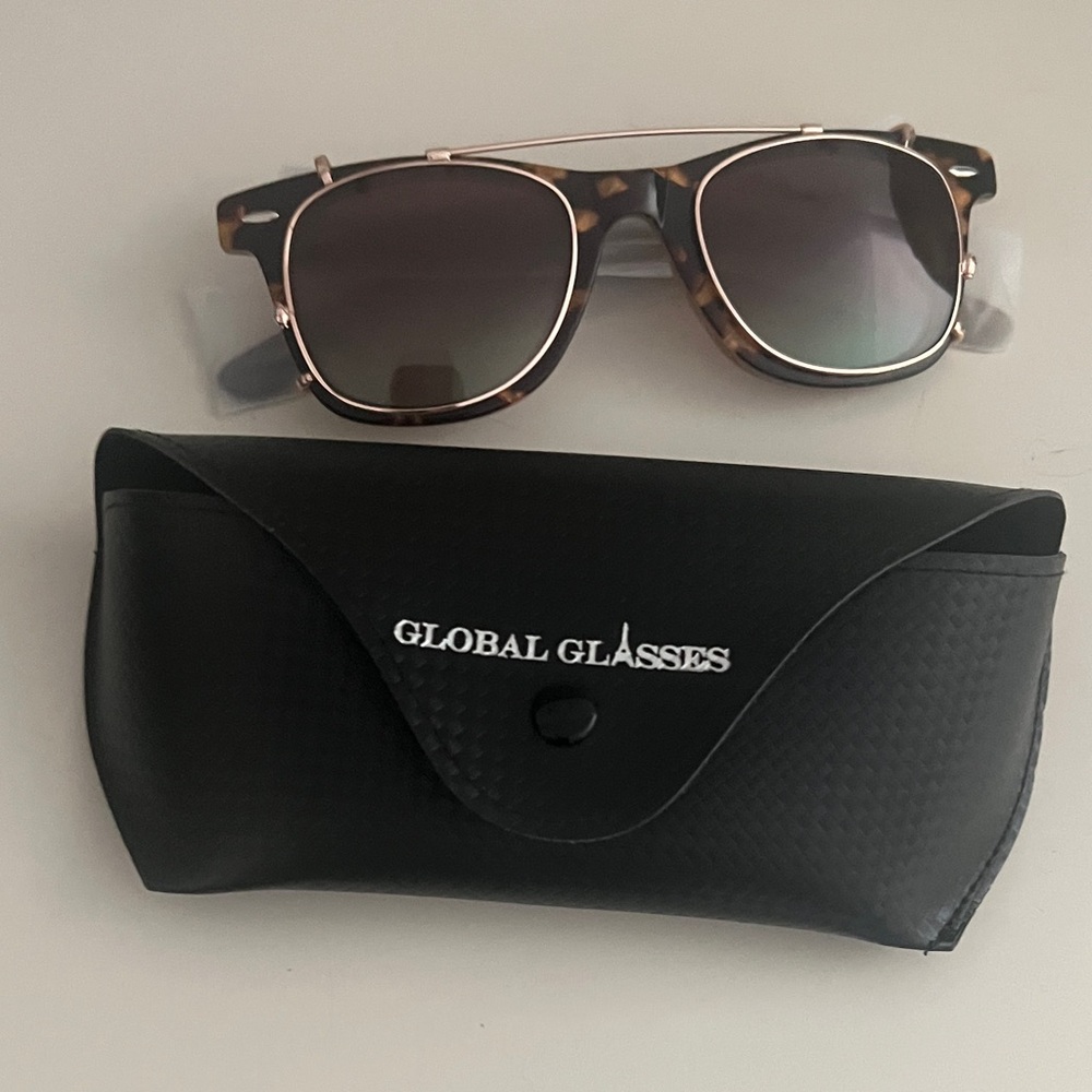 Tortoise Shell Sunglasses with removable sun shades with Black Case Brand New